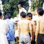 Ajarn Bunmee presiding the ceremony