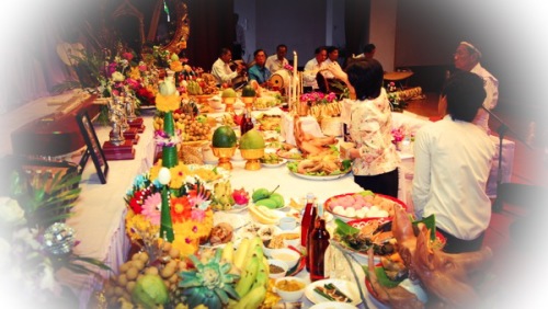 Krueang Sawey - Offerings for the Altar on Wai Kroo Ceremonies.