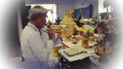 Offerings and Prayers to the Kroo