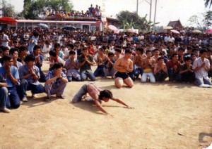 A devotee enters Khong Khuen at the Wai kroo ceremony of Ajarn Bunmee in Kalasin