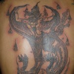 Sak Yant Paya Krut Song Nak- Garuda on Nagas Tattoo