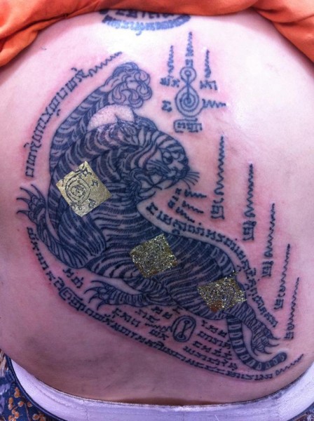 Yant Suea Liaw Hlang – Sak Yant Thai Temple Tattoos