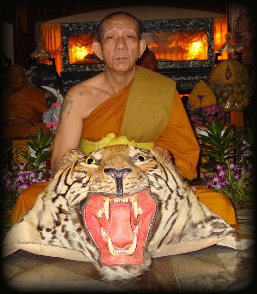 Luang Por Sam Ang is the current Abbot of Wat Bang Pra.
